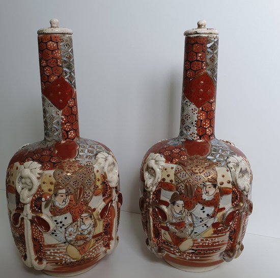 Kyoto Satsuma: pair of bottle vases with lids ca. 1910