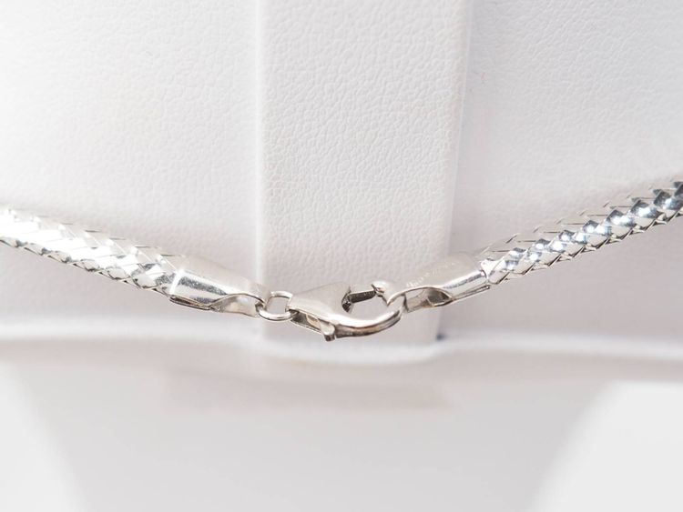 Collana omega in oro bianco