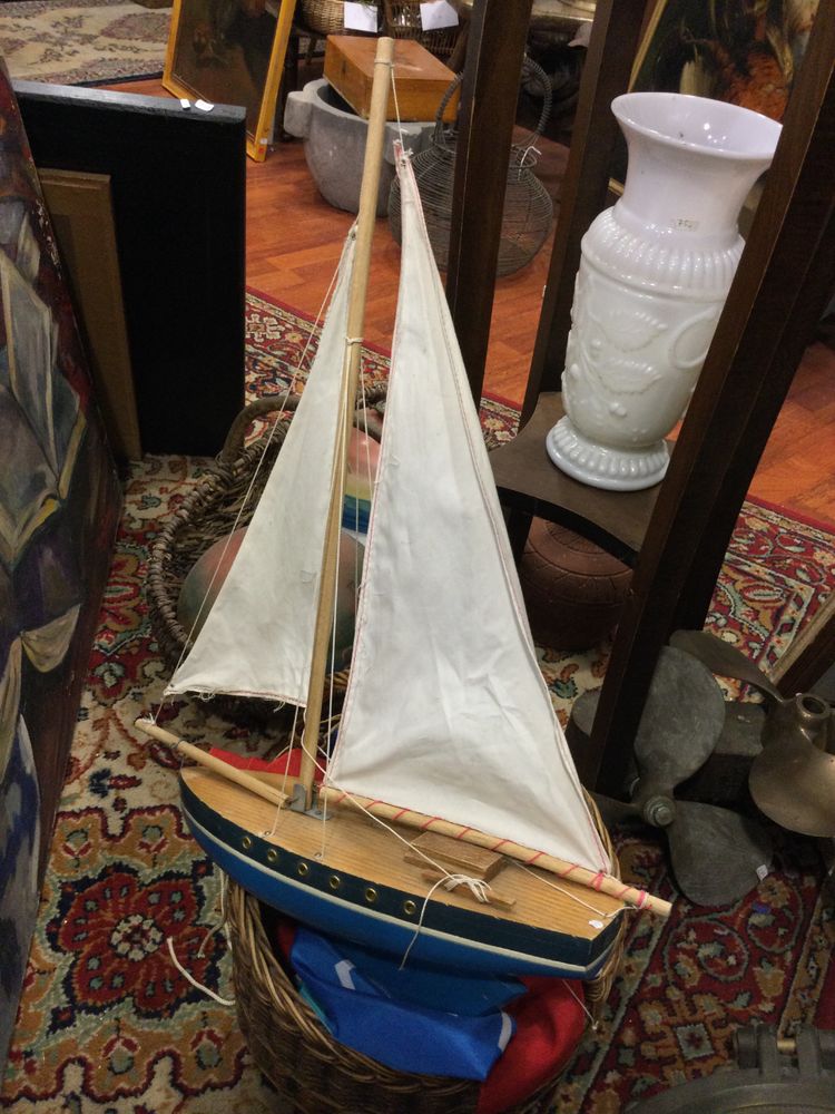 Teichboot Tirot