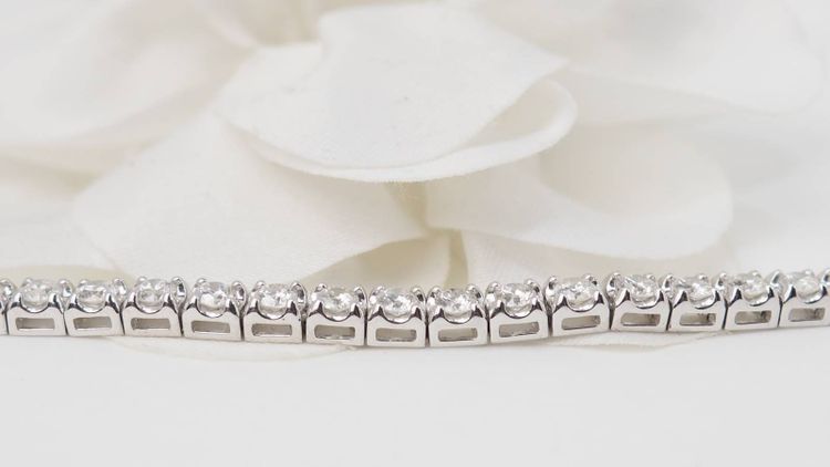 Bracelet rivière en or blanc et diamants 4cts