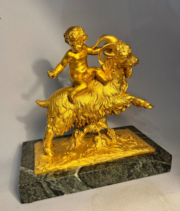 Sculpture en bronze doré Bacchus ou putto sur un bouc XIXè