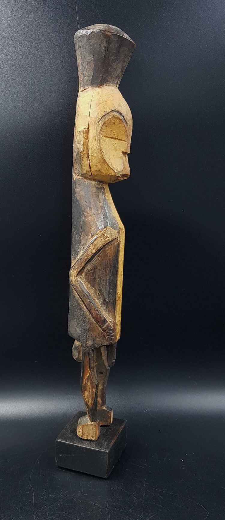 Statue d'ancêtre du peuple Mbole, R.D.C.