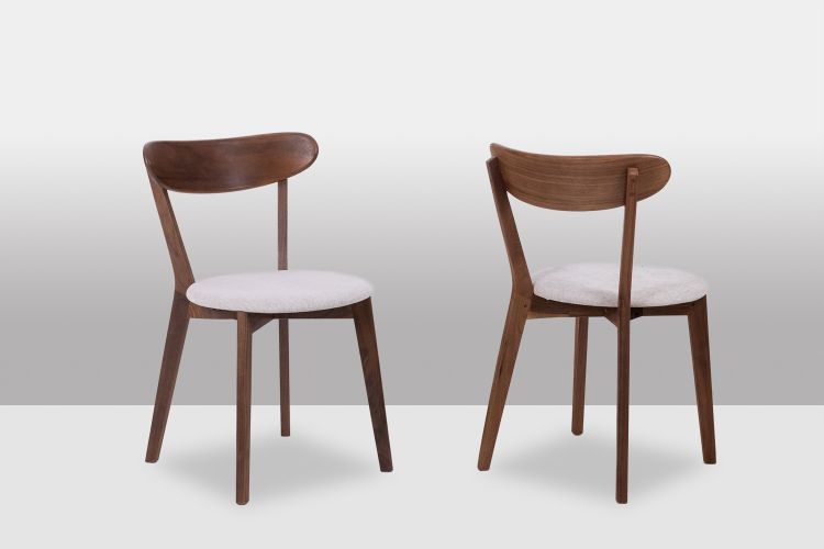 Set da pranzo in noce. XXI secolo.LS63992156Y