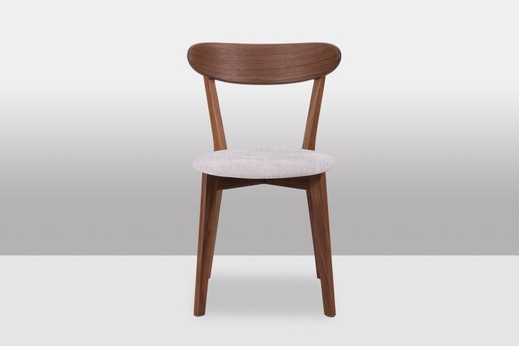 Set da pranzo in noce. XXI secolo.LS63992156Y