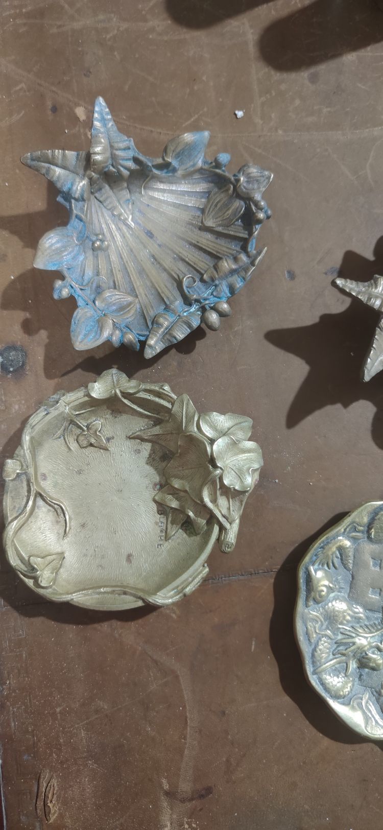 4 art deco bronze pocket trays