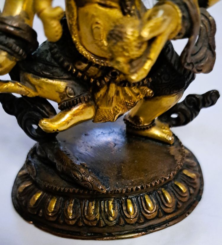 Statuette d'art d'Asie  ancienne en bronze de "Ganesh"