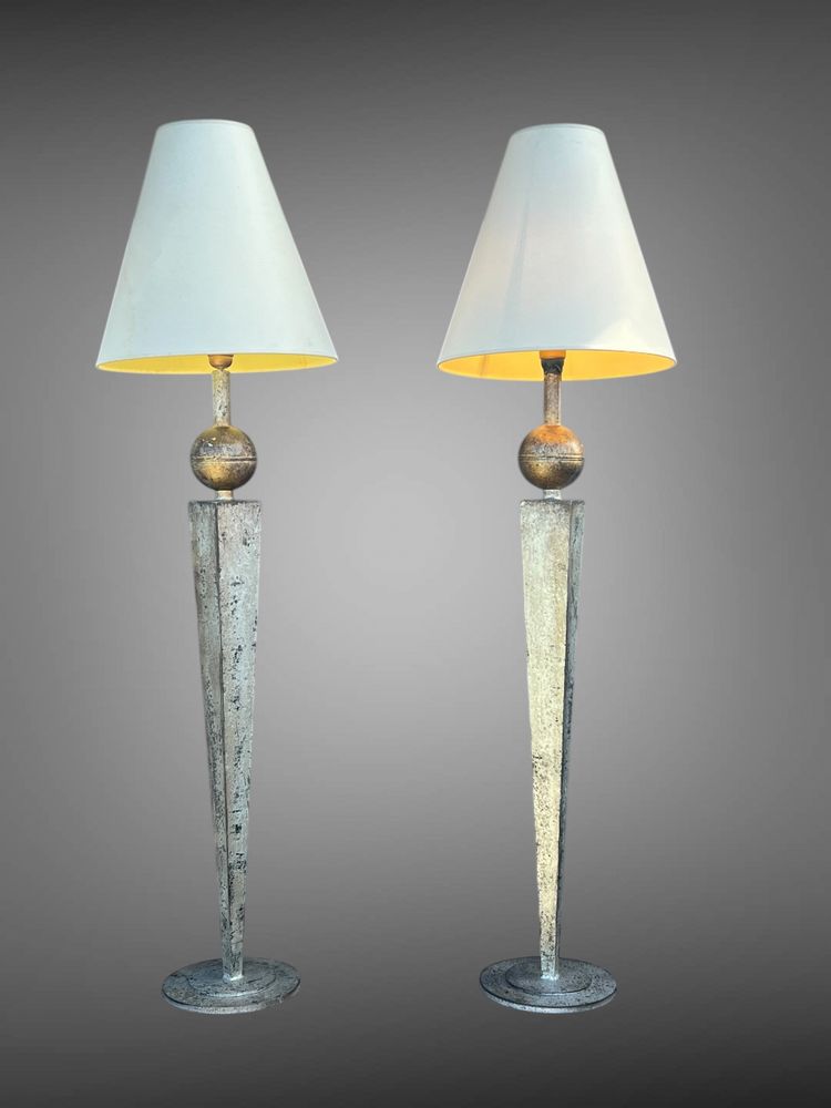 LARGE PAIR OF 70S LAMPS IN SILVER-PLATED METAL, 1.30 METRES HIGH