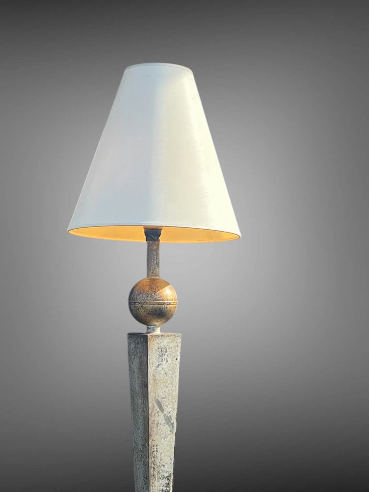 LARGE PAIR OF 70S LAMPS IN SILVER-PLATED METAL, 1.30 METRES HIGH