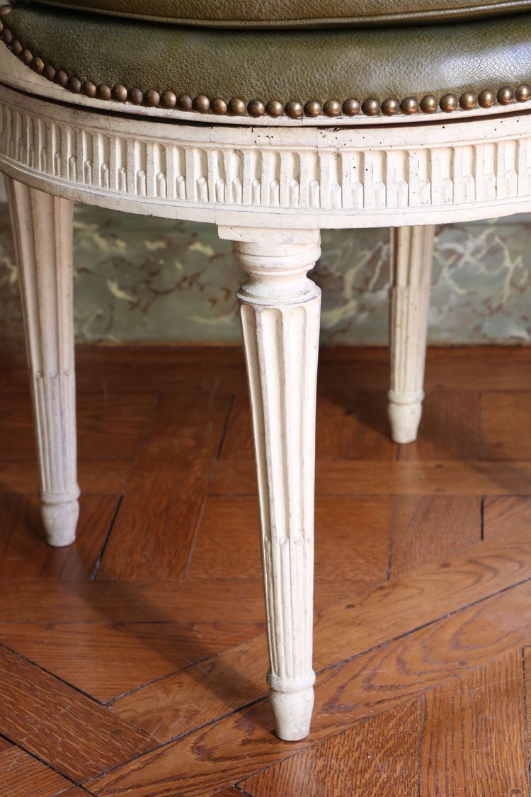 Louis XVI cabinet armchair with swivel seat