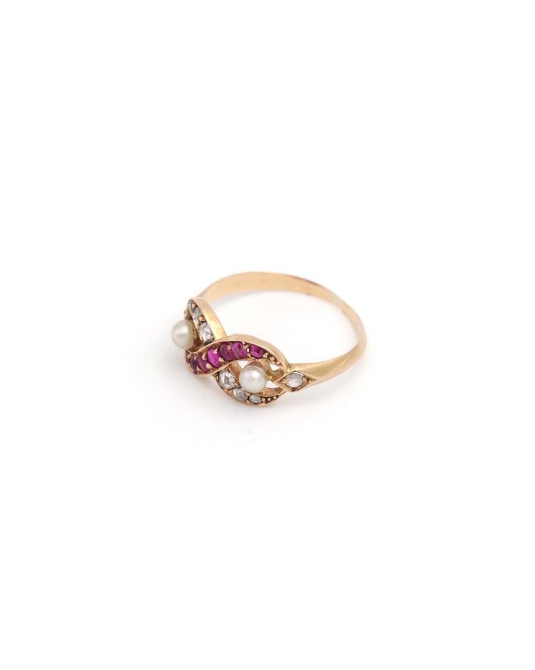 Ancienne bague symbole infini en or 18k, bague rubis, diamants taille rose, bague ancienne