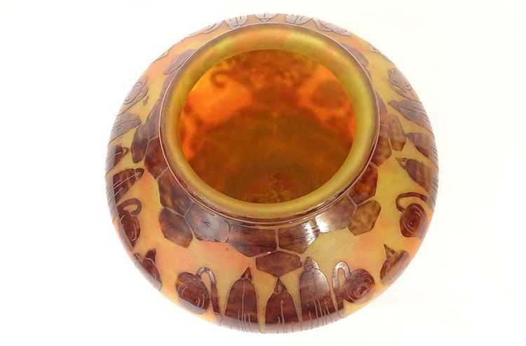 Small Vase Boule Le Verre Français Schneider Campanules Pâte de Verre 20th century