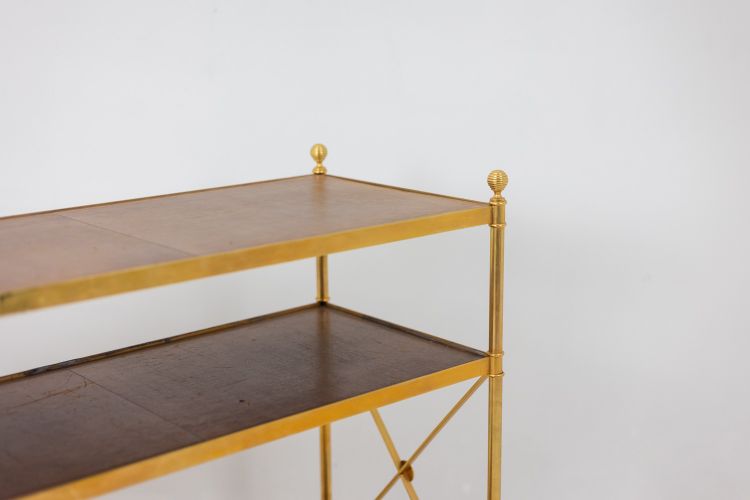 Casa Jansen. Console in ottone dorato e pelle fulva. Circa 1970.  LS64292509I