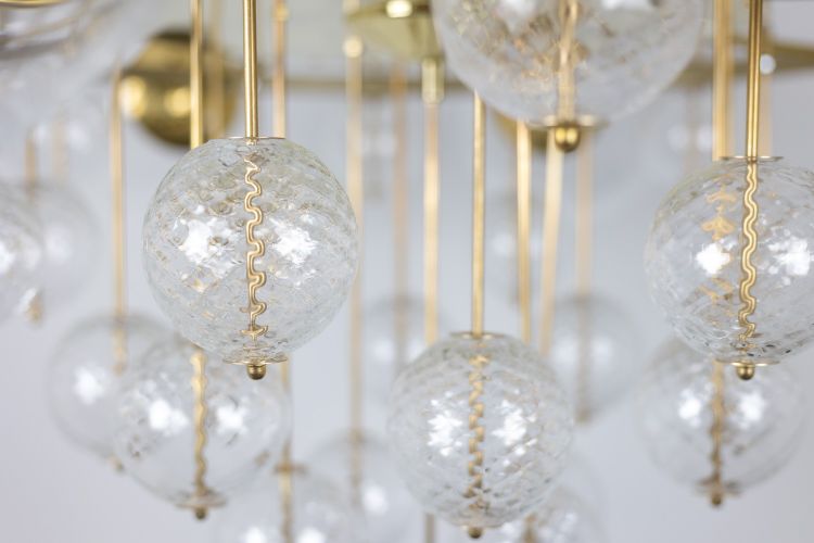 Large gilded brass chandelier with decorative balls. 1970s.LS62621809P
