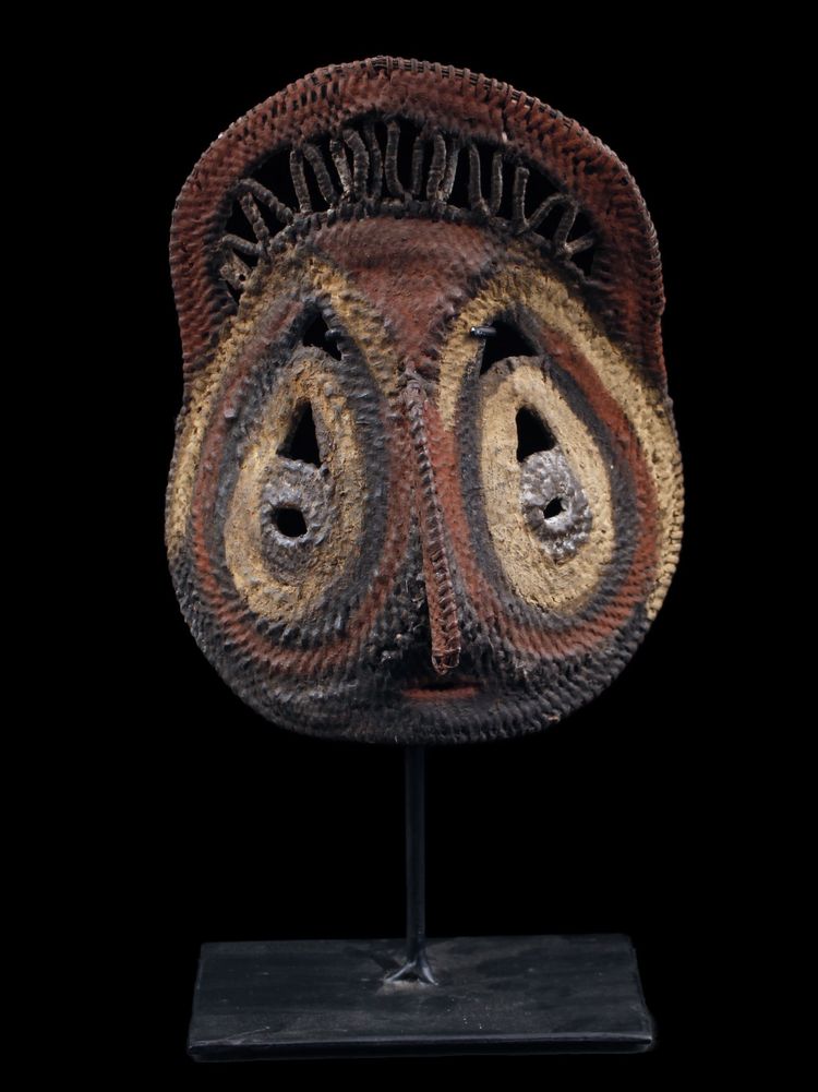 Yam mask, tribal art, Oceanian art, basketry, Papua New Guinea, Oceanian art