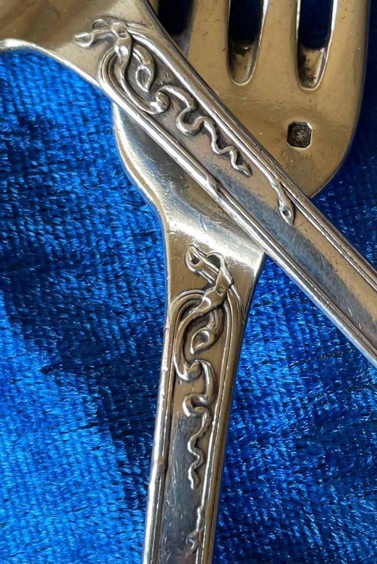 Couvert art nouveau.