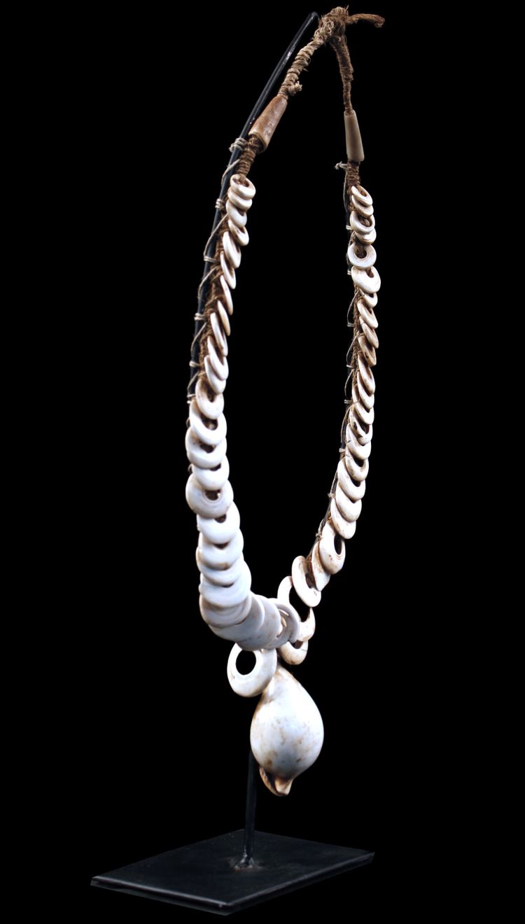 Prunkhalskette, Stammeskunst, Ozeanische Kunst, Papua-Neuguinea, Traditionelles Ornament