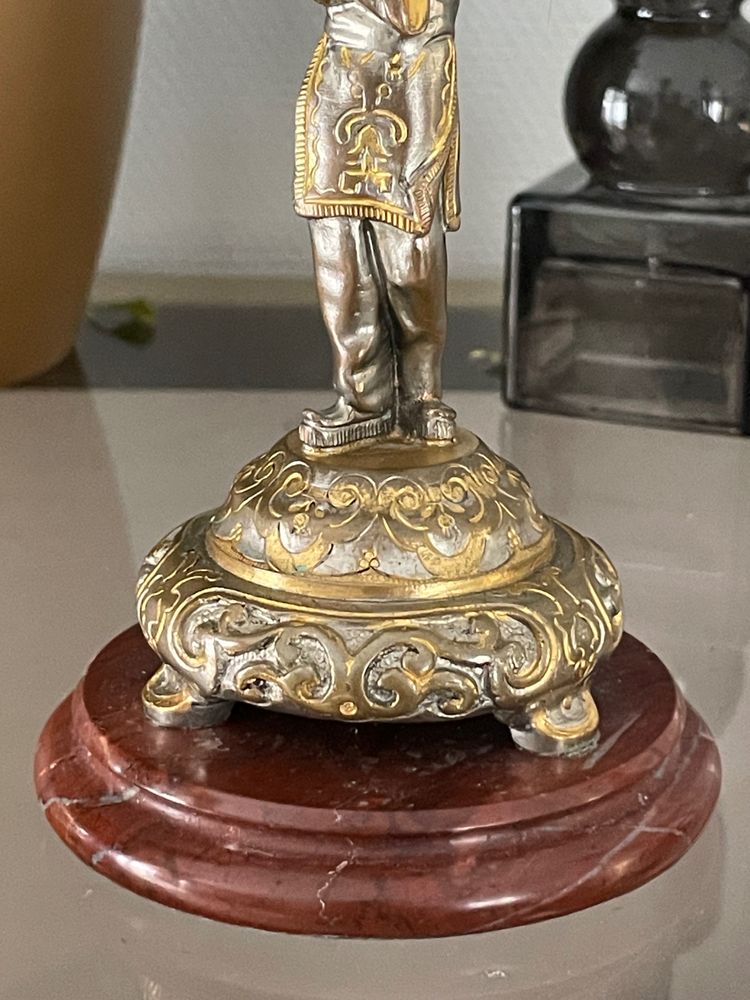 Pair Of Japanese Candlesticks In Gilt And Silver Bronze Late 19th Century