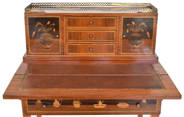 Bureau bonheur du jour en marqueterie dans le goût de Charles Topino