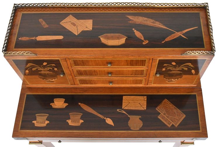 Bureau bonheur du jour en marqueterie dans le goût de Charles Topino