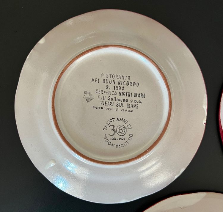 Piatti del Ristorante del Buon Ricordo "Rosa d'Oro" di Ceramica Vietri Mare, Italia 1994