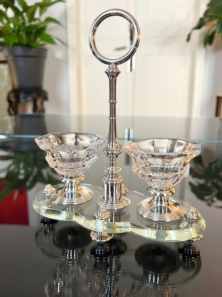 Crystal and Silver Metal Salt Shakers - Salt Pepper Condiments