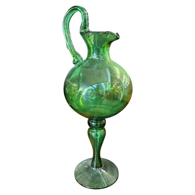 Ancien pichet en verre vert soufflé du début du 20e siècle, Empoli, h 40 cm