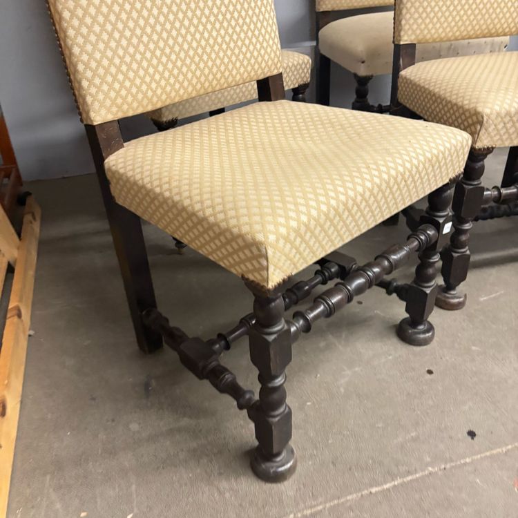 Group of six spool chairs, late 19th century, back with fabric, mis 180, seat 50x64 cm