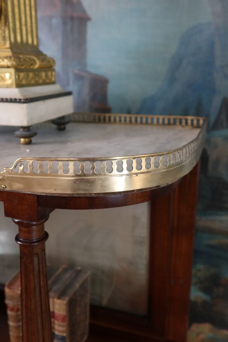 Consolle in mogano Luigi XVI dell'inizio del XIX secolo