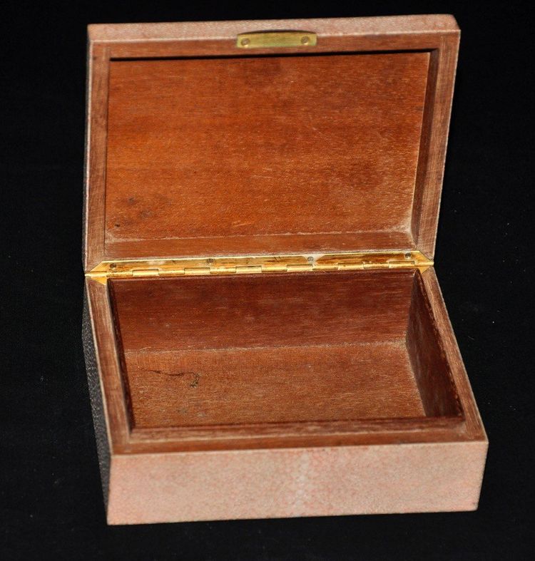 Boite Recouverte De Gallucha attributed to Clément Rousseau circa 1930