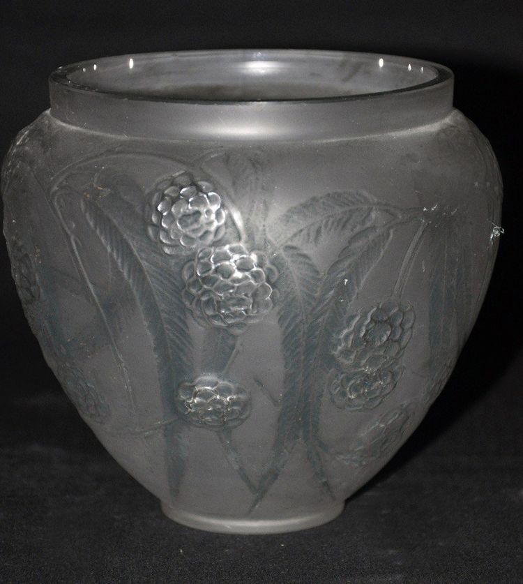 Vase En Verre René Lalique Hortensia Début Du 20ᵉ Siècle