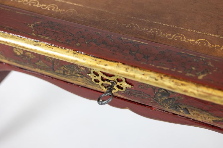 Scrivania piatta in stile Luigi XV decorata con scene lacustri. Circa 1800. LS60861809U