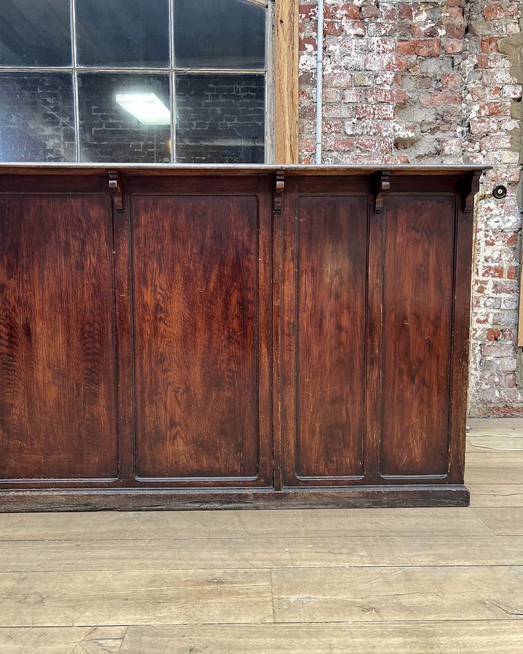 Bar counter