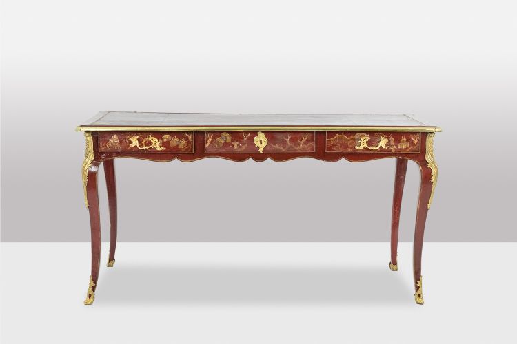 Scrivania piatta in stile Luigi XV decorata con scene lacustri. 1850 circa. LS61582509P