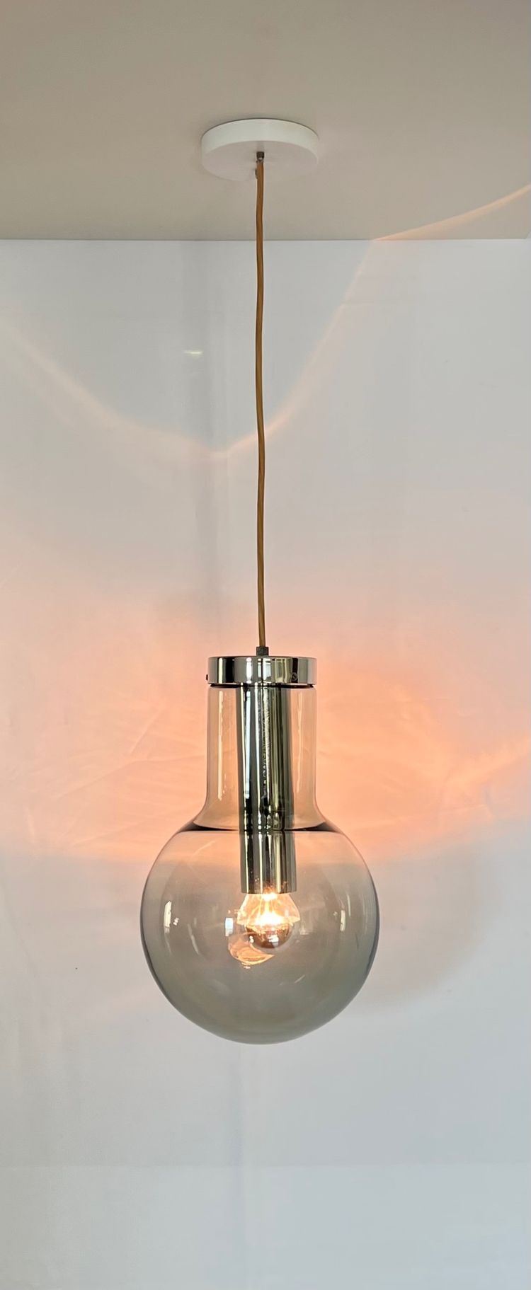 Maxi Bulb medium suspension lamp by Frank Ligtelijn for RAAK Amsterdam, Netherlands 1960s