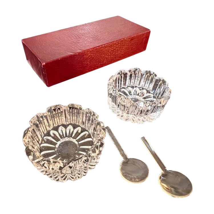 Art Deco Crystal Salt Cellars - Salt Pepper Condiments