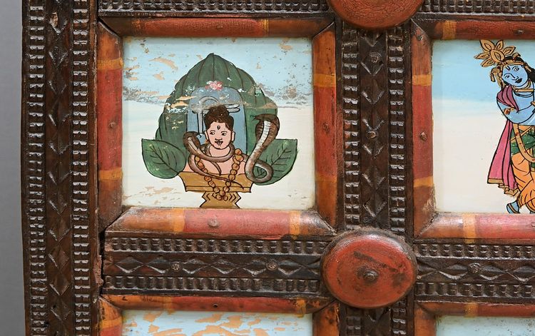 Meuble de Commerce Manjoosh en Bois Exotique, Inde – Début XXe