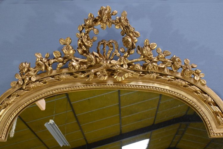 Important Gilded Mirror, Louis XVI style - Mid 19th century