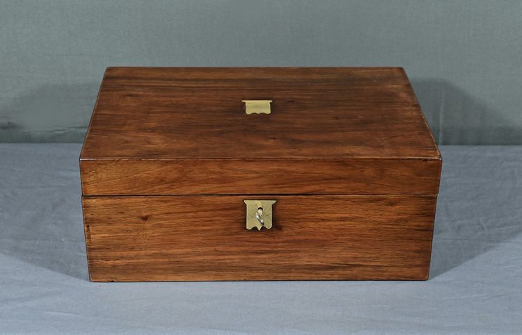 Reiseschreibtafel aus Nussbaumholz - 2. Teil XIX.