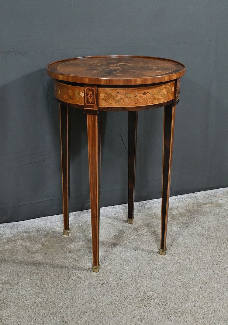 Petite Table de Salon en Marqueterie, style Louis XVI – Fin XIXe