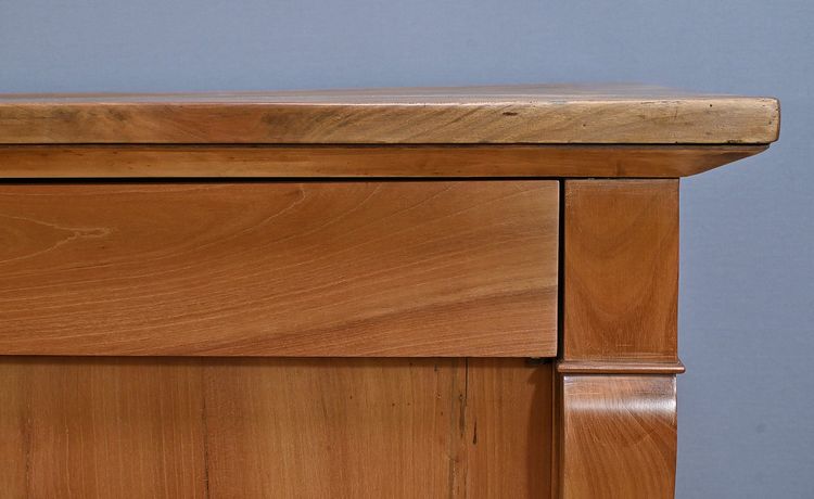 Grande credenza in ciliegio, stile Restaurazione - Metà del XIX secolo