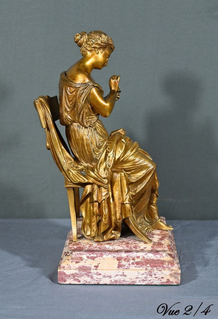 Bronze à Patine Dorée « La Couture » – Début XXe