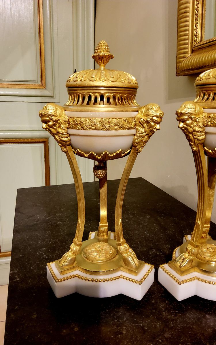 Pair of gilded bronze and white marble Cassolettes Trépied with satyrs in the Louis XVI style