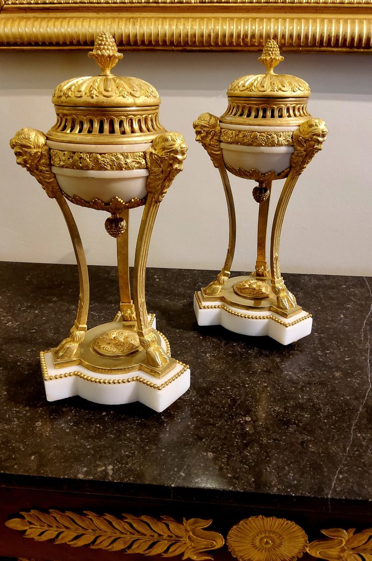 Pair of gilded bronze and white marble Cassolettes Trépied with satyrs in the Louis XVI style