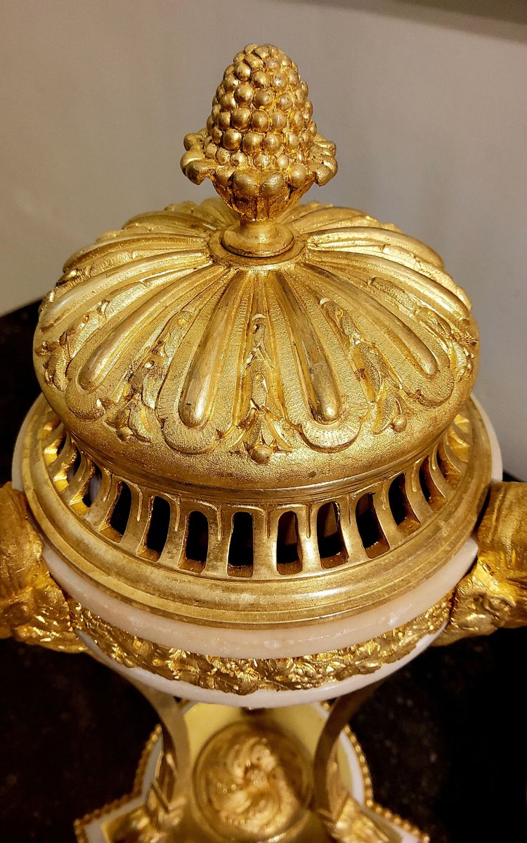 Pair of gilded bronze and white marble Cassolettes Trépied with satyrs in the Louis XVI style