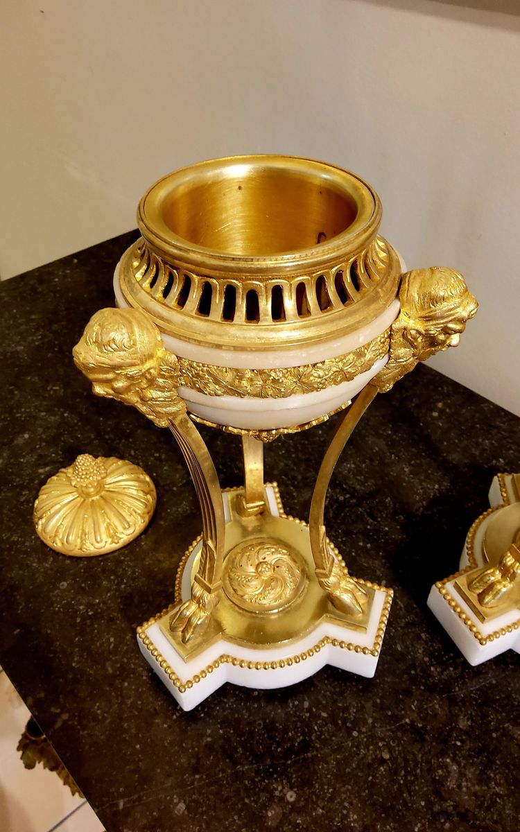Pair of gilded bronze and white marble Cassolettes Trépied with satyrs in the Louis XVI style