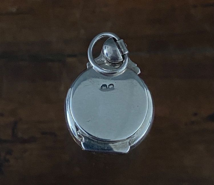 Silver hunting flask Asprey William Thomas Wright and Frederick Davies