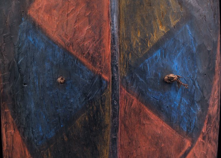 Shield, oceanic art, sculpture, tribal art, primitive art, Oceania, Papua New Guinea