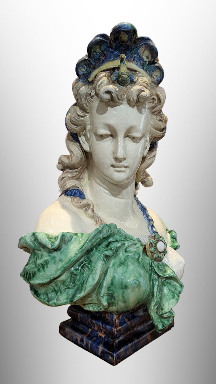 Thomas Victor Sergent, Bust "Hera" Barbotine Ceramic