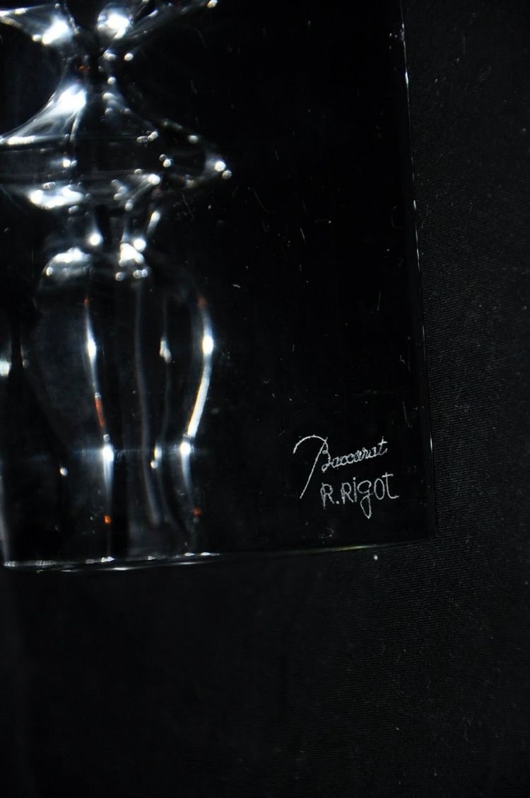 Fermalibro in cristallo firmato Baccarat dal designer Robert Rigot circa 1980