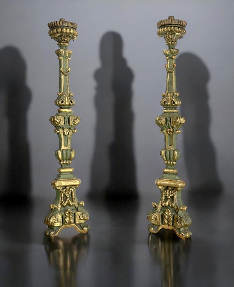 PAIR OF LOUIS XIV PERIOD LARGE GILDED AND PAINTED WOOD CIERGES FROM THE 17th CENTURY